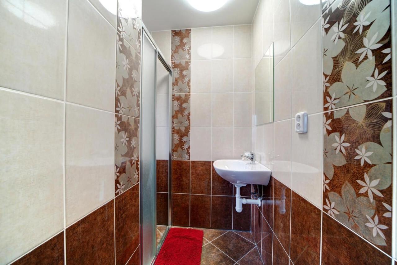 Hotel Zlechov Plumlov Kültér fotó