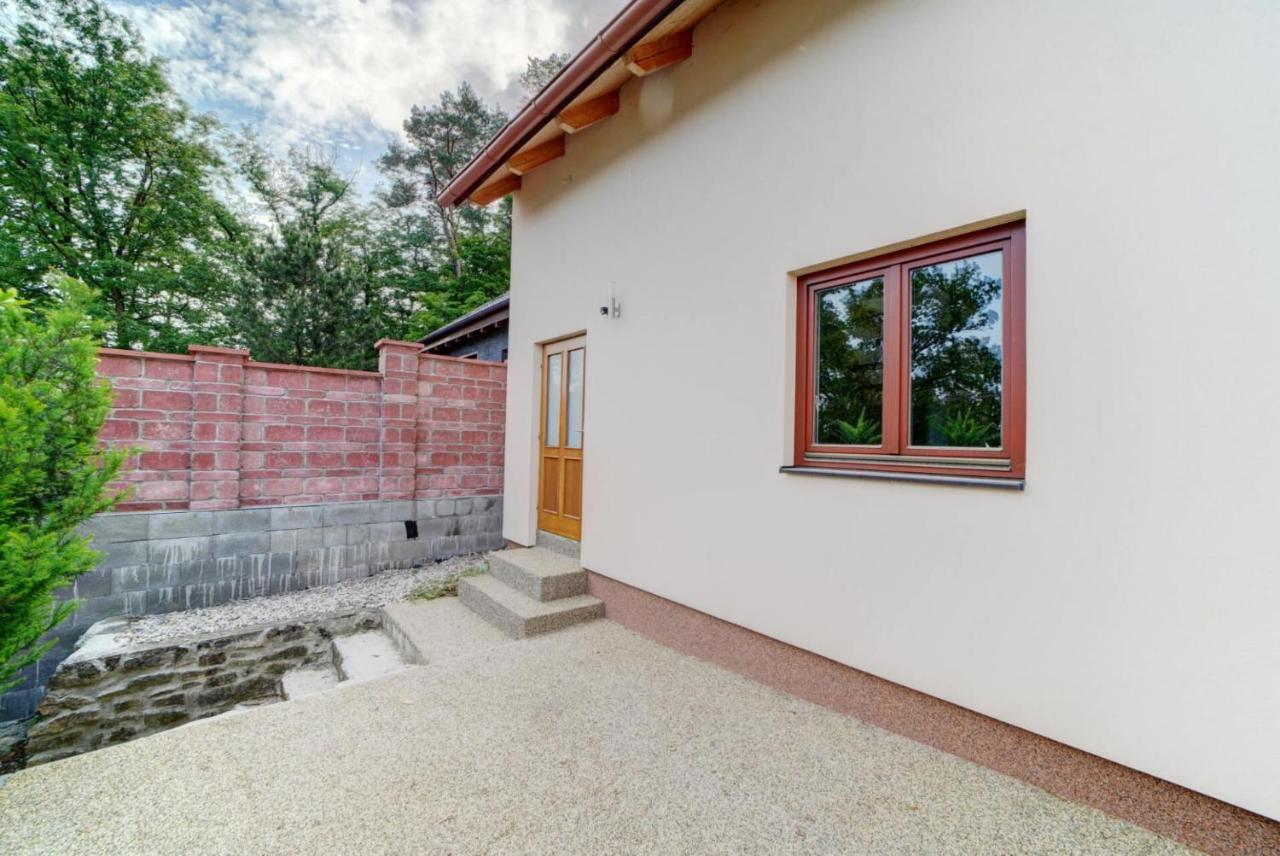 Hotel Zlechov Plumlov Kültér fotó